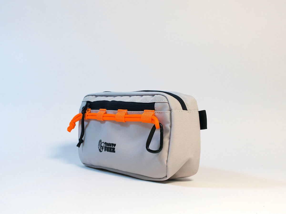 White Bag by TOASTY FUZZ
