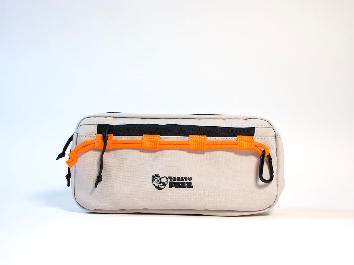 White Bag by TOASTY FUZZ