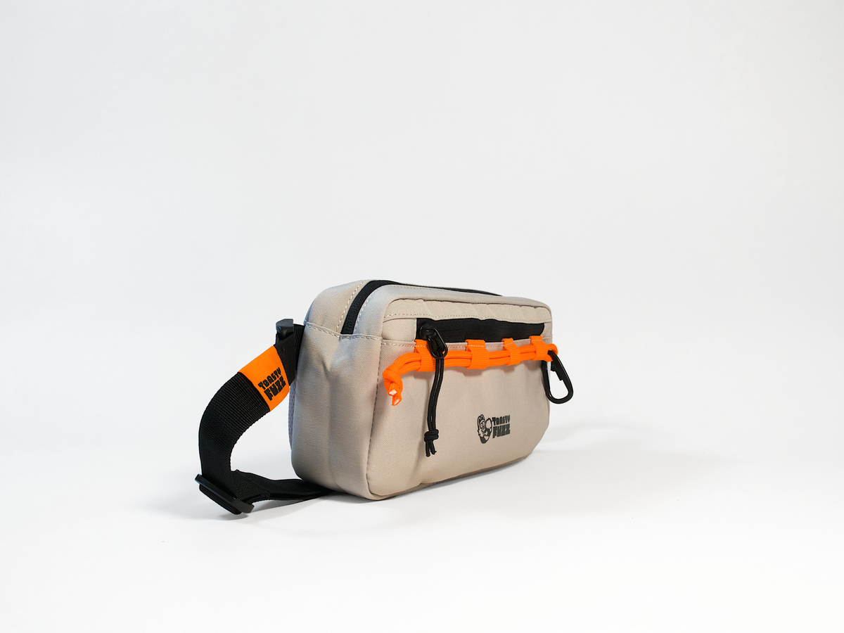 White Bag by TOASTY FUZZ