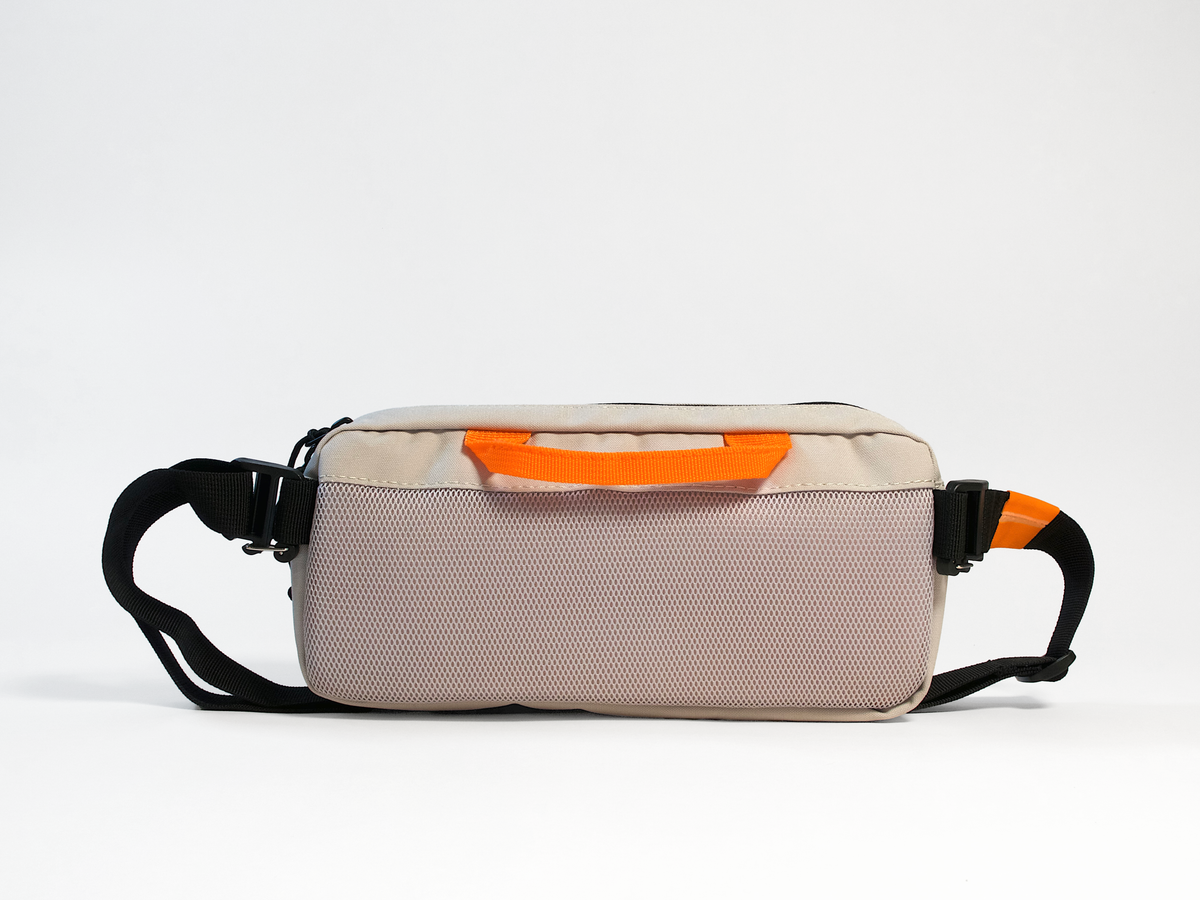 White Bag by TOASTY FUZZ